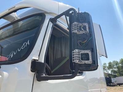 Volvo VNL Door Mirror