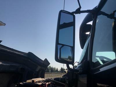 Volvo VNL Door Mirror