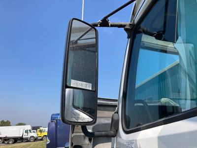 Volvo VNL Door Mirror