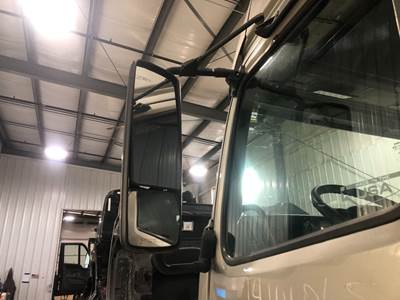 Volvo VNL Door Mirror