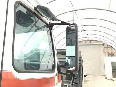 Volvo VNL Door Mirror