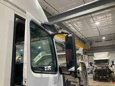 Volvo VNL Door Mirror