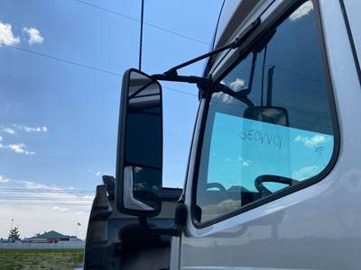 Volvo VNL Door Mirror