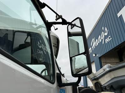 Volvo VNL Door Mirror