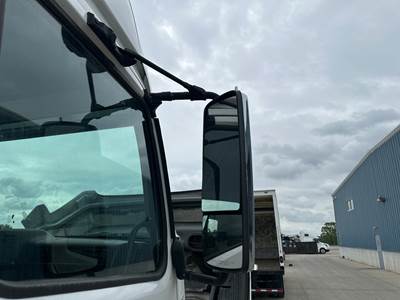Volvo VNL Door Mirror