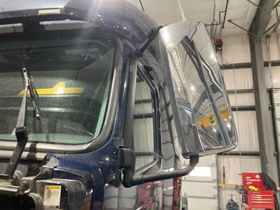 Volvo VNL Door Mirror