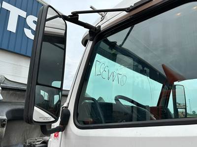 Volvo VNL Door Mirror