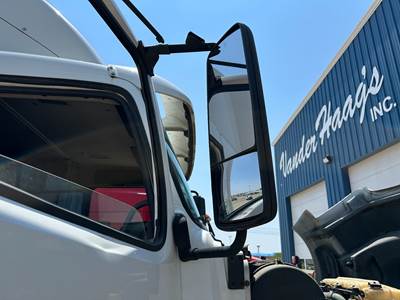 Volvo VNL Door Mirror