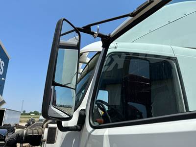 Volvo VNL Door Mirror