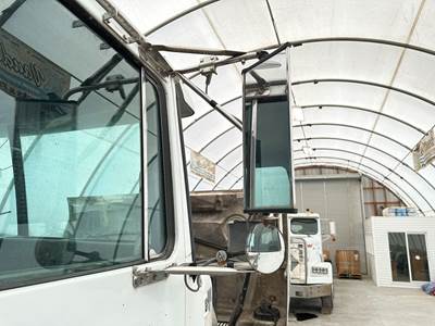 Volvo WG Door Mirror