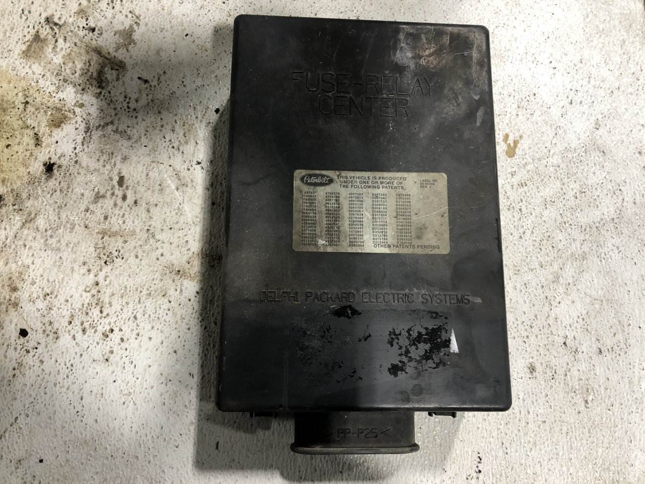 2003 (Used) Peterbilt 387 Fuse Box Cover Only For Sale | Spencer, IA