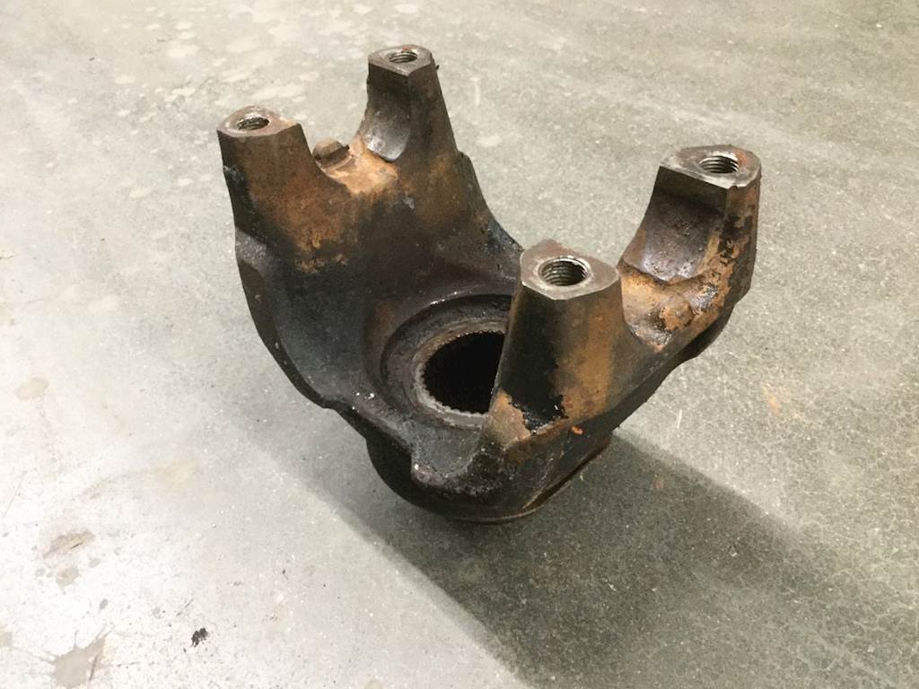 2007 Eaton DSP40 Power Divider Yoke for a PETERBILT 387 For Sale Spencer, IA 24655611