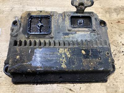 Caterpillar C13 Engine Control Module (ECM) for a Sterling L9513