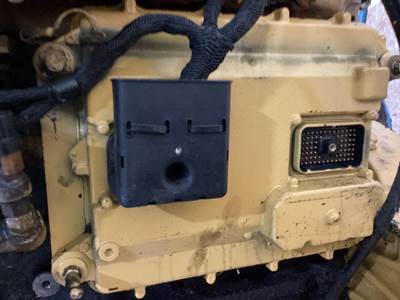 Caterpillar C7 Engine Control Module (ECM) for a Freightliner M2 106