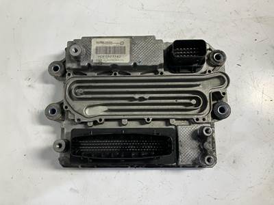 Detroit DD13 Engine Control Module (ECM) for a Freightliner Cascadia