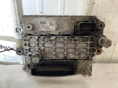 Detroit DD15 Engine Control Module (ECM) for a Freightliner Cascadia