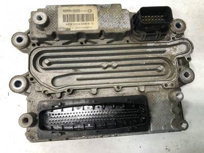 Detroit DD15 Engine Control Module (ECM) for a Freightliner Cascadia