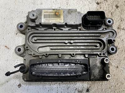 Detroit DD15 Engine Control Module (ECM) for a Freightliner Cascadia