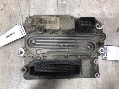 Detroit DD15 Engine Control Module (ECM) for a Freightliner Cascadia
