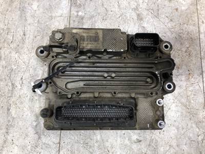 Detroit DD15 Engine Control Module (ECM) for a Freightliner Cascadia