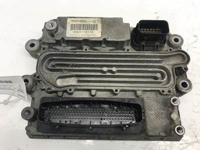 Detroit DD15 Engine Control Module (ECM) for a Freightliner Cascadia