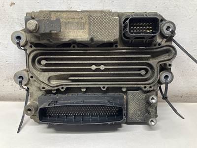 Detroit DD15 Engine Control Module (ECM) for a Freightliner Cascadia