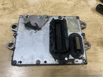 Mercedes-Benz MBE 906 Engine Control Module (ECM) for a Freightliner M2 106