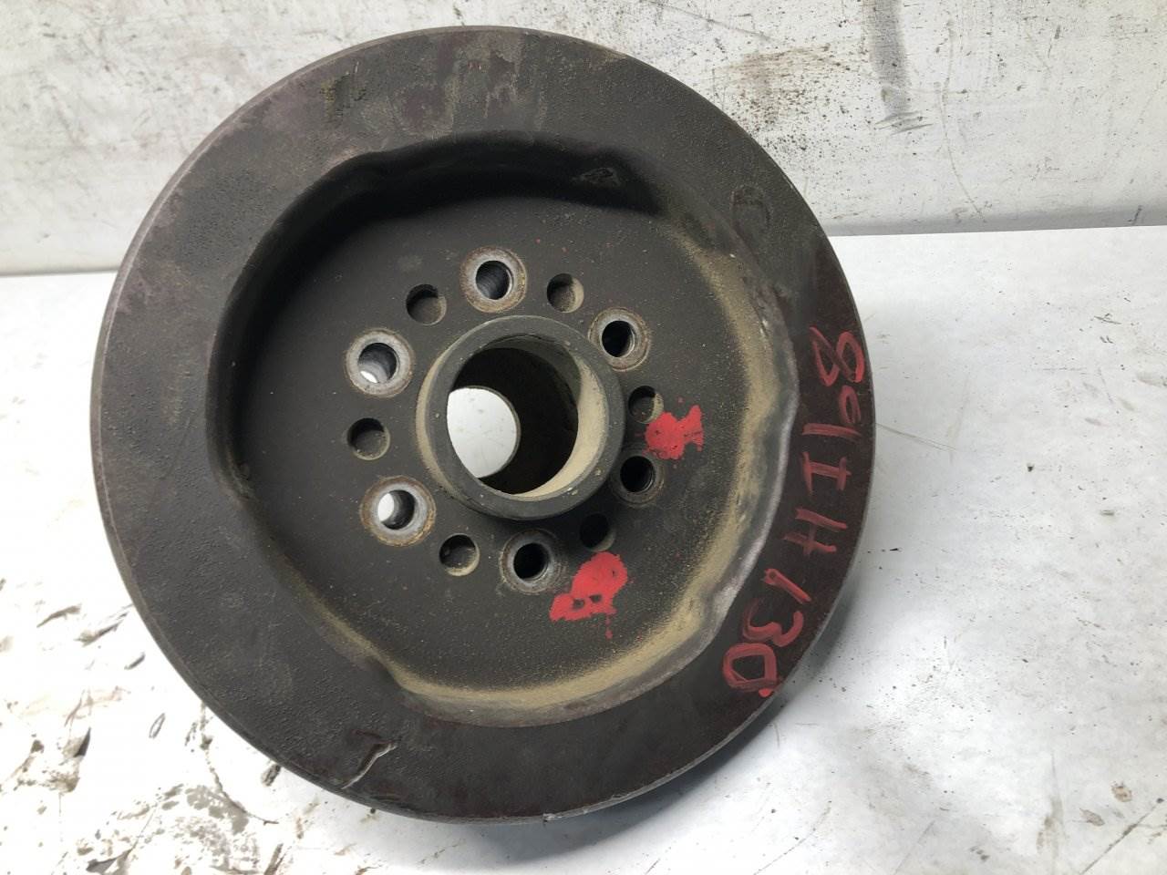 1989 Caterpillar 3406B Engine Harmonic Balancer for a International