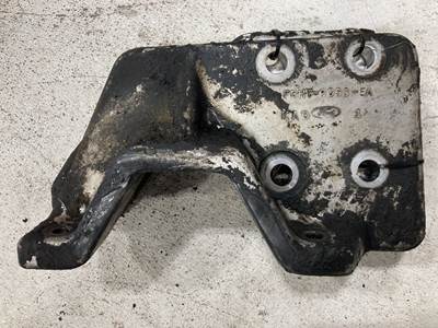 Caterpillar C10 Engine Mount for a Sterling L9513