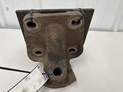 Cummins ISX Engine Mount for a International 9900