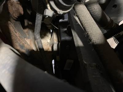 Cummins ISX15 Engine Mount for a Kenworth T680