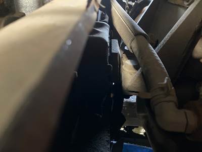 Cummins ISX15 Engine Mount for a Kenworth T660