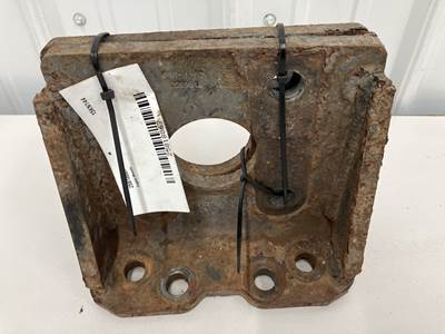 Cummins ISX15 Engine Mount for a Kenworth T680