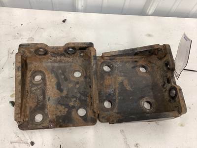 Cummins ISX15 Engine Mount for a Kenworth T680