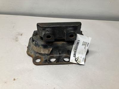 Cummins ISX15 Engine Mount for a Kenworth T680