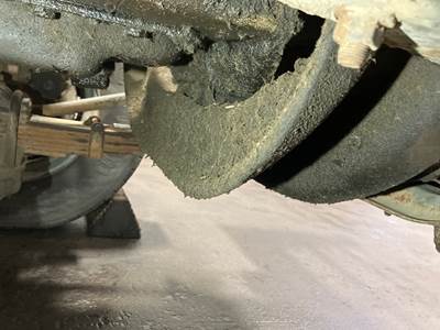 Cummins L10 Engine Mount for a International S2300