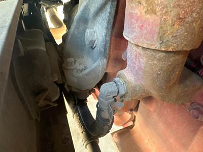 Cummins X15 Engine Mount for a Peterbilt 579