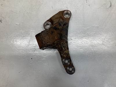 Detroit 6V71 Engine Mount for a Freightliner Cascadia