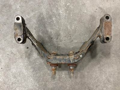 Detroit DD13 Engine Mount for a Freightliner Cascadia