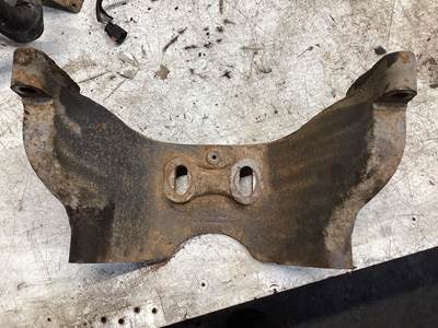 Detroit DD13 Engine Mount for a Freightliner Cascadia
