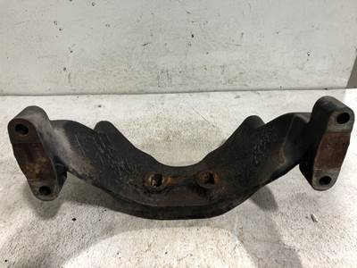 Detroit DD15 Engine Mount for a Freightliner Cascadia