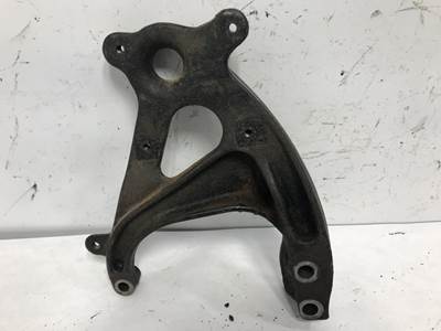 Mack MP8 Engine Mount for a Mack Cxu