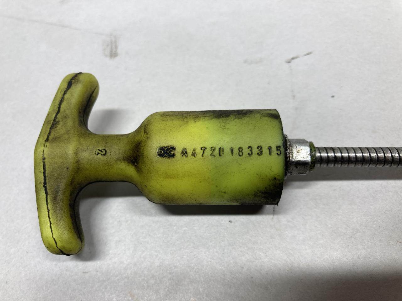 2017 Detroit DD15 Engine Oil Dipstick for a Freightliner Cascadia For