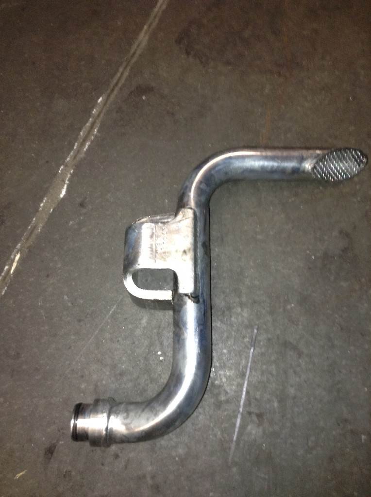 2001 Cummins ISM Engine Oil Pickup Tube For Sale Council Bluffs, IA