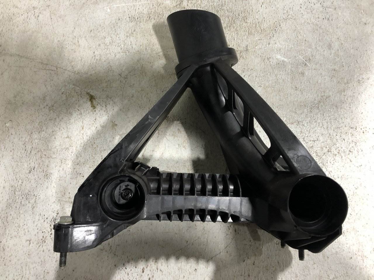 2014 Detroit DD15 Engine Oil Pickup Tube for a Freightliner Cascadia