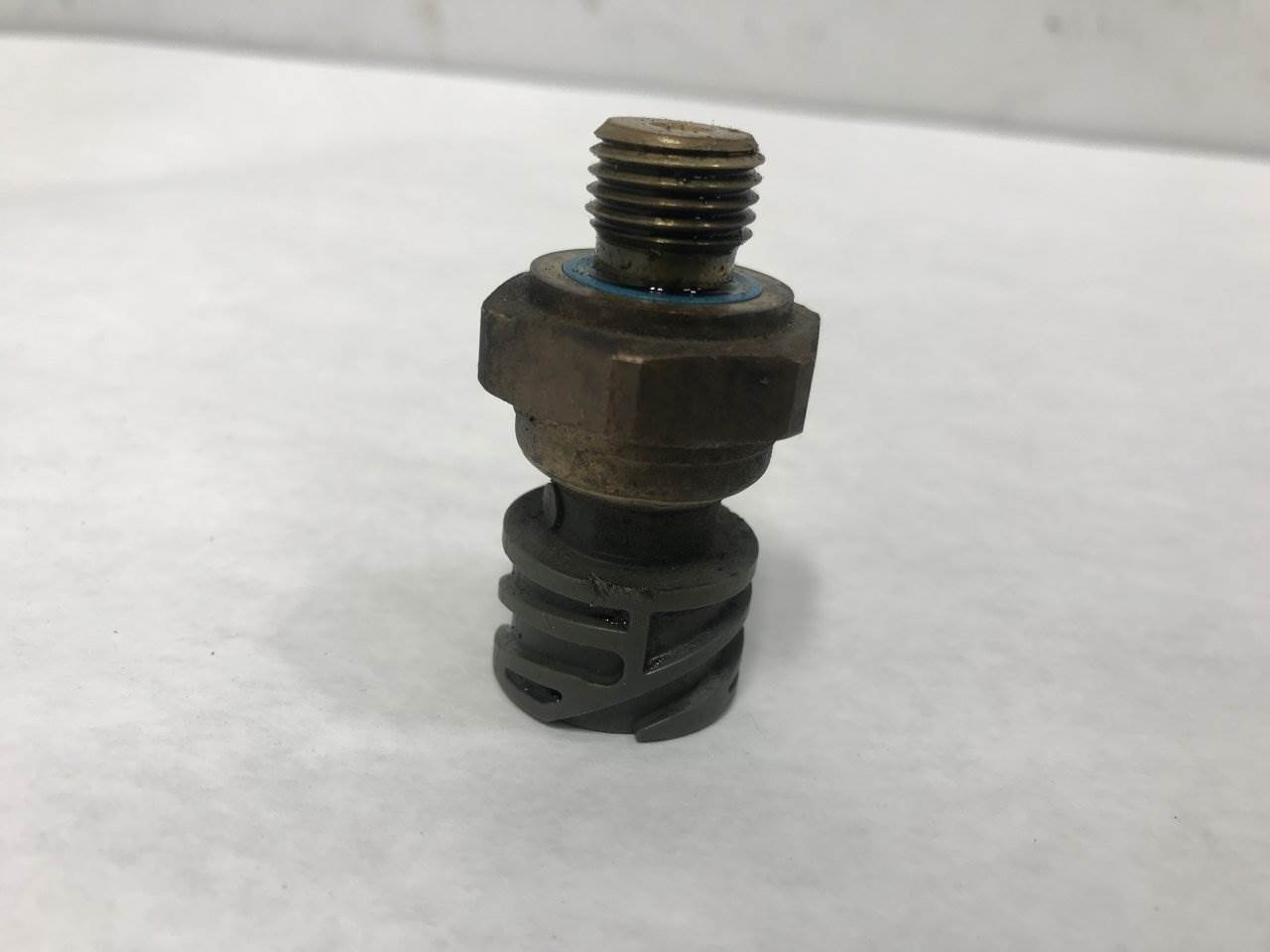 2015 Paccar MX13 Engine Sensor for a Peterbilt 579 For Sale Sioux