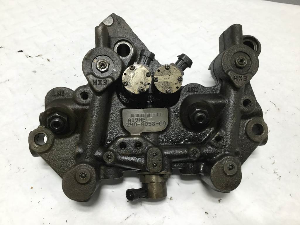 2007 Caterpillar C13 Valve or Part for a FREIGHTLINER COLUMBIA 112 For