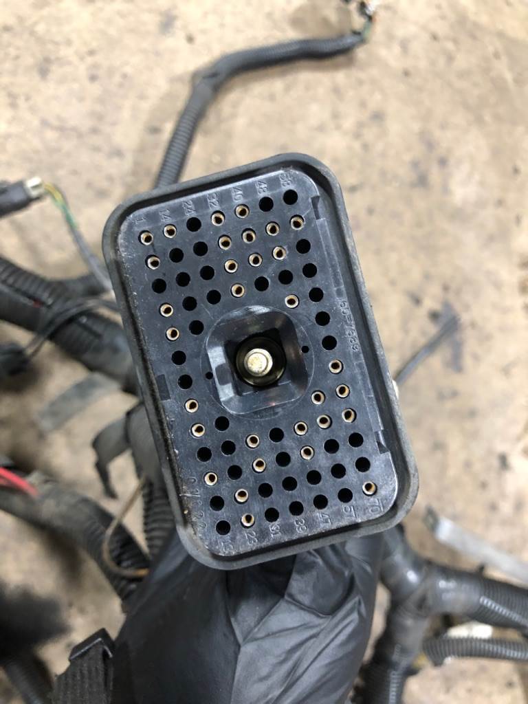 2002 Caterpillar C12 Engine Wiring Harness for a International 9100 For Sale Des Moines, IA