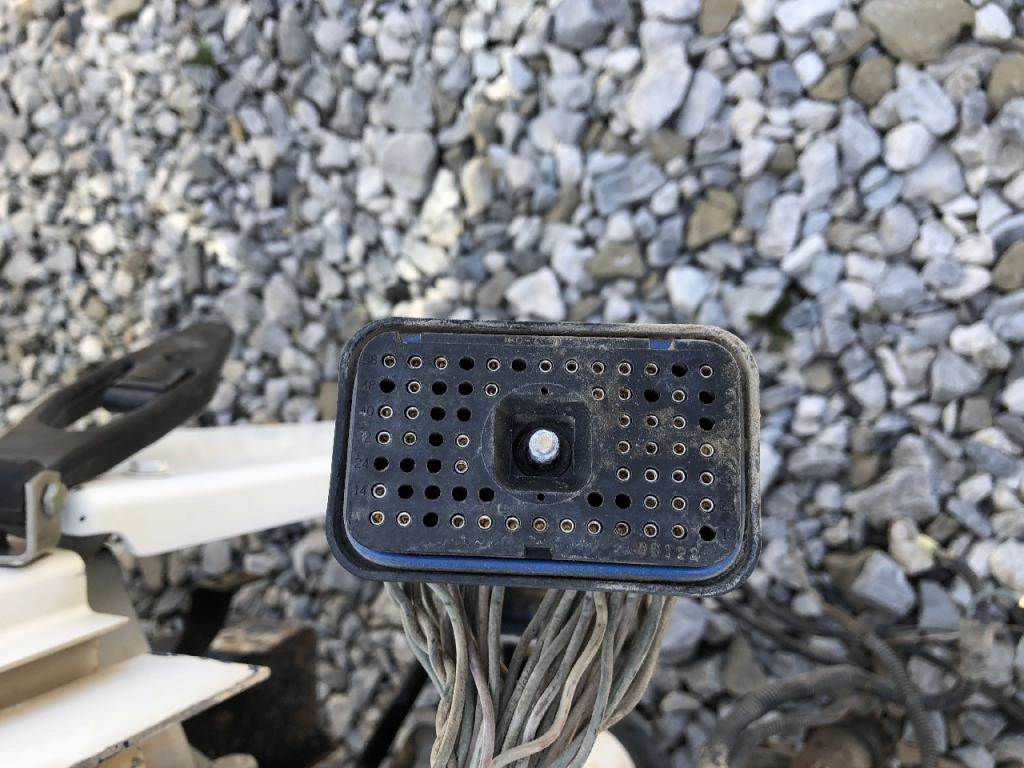 2001 Caterpillar C15 Engine Wiring Harness for a PETERBILT 378 For ... 2001 Caterpillar C15 Engine Wiring Harness for a PETERBILT 378 For ...