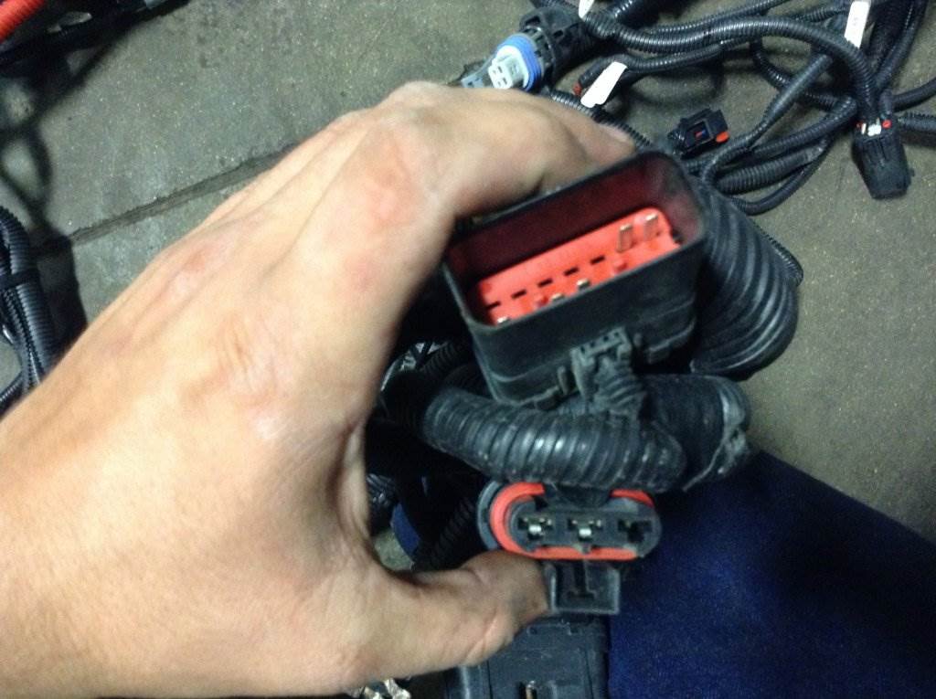 2011 Detroit Dd13 Engine Wiring Harness For Sale